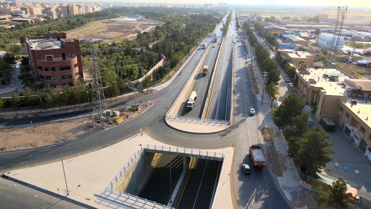 قطار افتتاح پروژههای عمرانی به منطقه ۱۴ اصفهان بازگشت