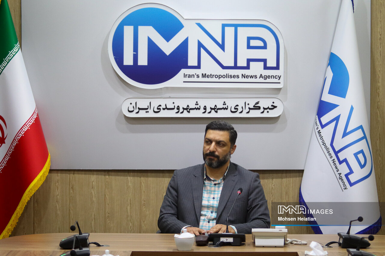 ۱۰۰۰ پرنده بهاری مهمان نصفجهان شدند/ نخستین بازیکده نور ایران در اصفهان افتتاح میشود