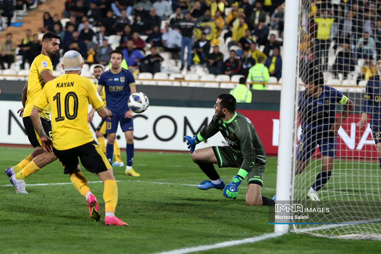 الکلاسیکو به حاشیه نرود، زیبا میشود