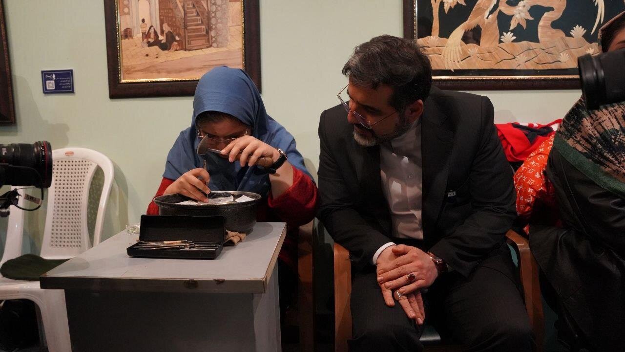 بخشی از آثار جشنواره همام از سوی وزارت فرهنگ خریداری میشود