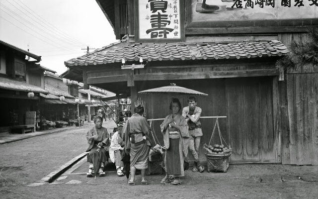 مردم توکیو ۱۰۰ سال پیش چگونه زندگی می‌کردند + فیلم اصلی