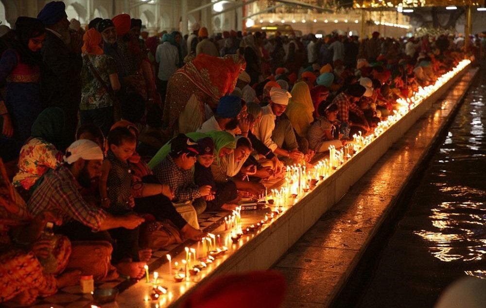 آغاز جشنهای دیوالی هند