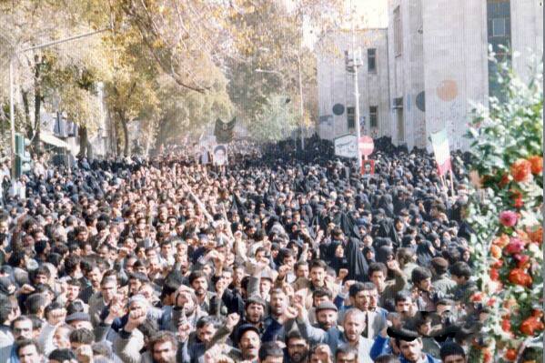 شبی که خواب به چشمها نیامد/ وقتی نمایندگان مجلس اول به احترام حماسه نصفجهان قیام کردند