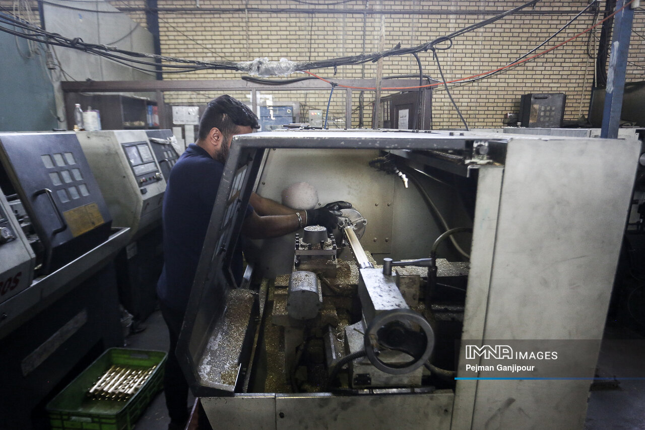 اینجا توقف مانع کسب نیست!