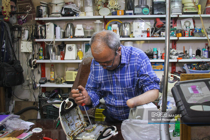 From War Hero to Master Craftsman: Mahmoud's Journey of Resilience and Hope