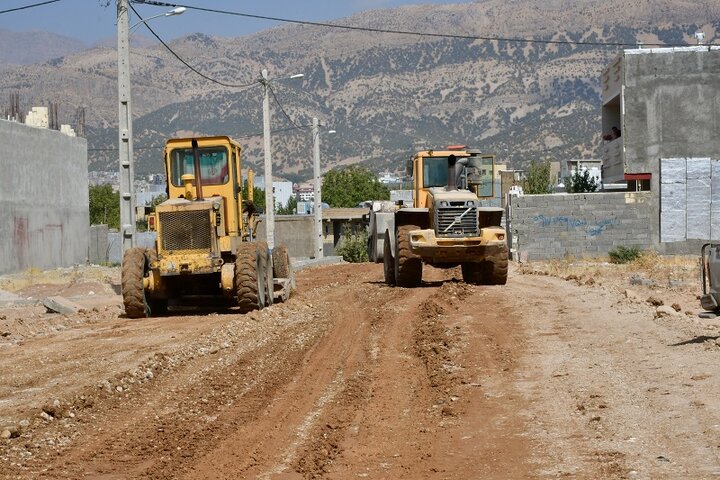 زیرسازی و آسفالت ۳۲ هزار مترمربع از معابر محلات شهر یاسوج