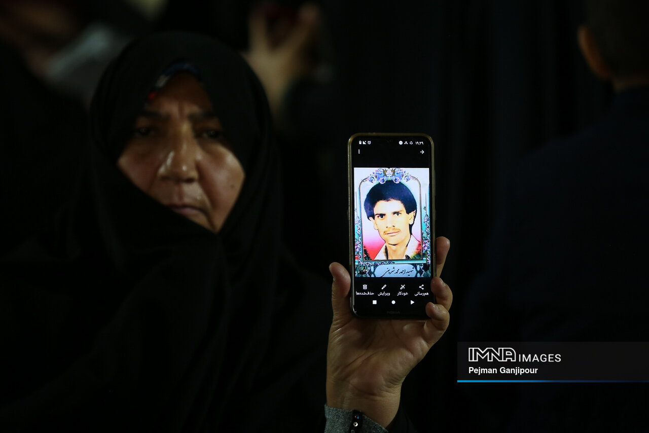 منطقه پرواز/ من مادر و خواهر چهار شهید هستم!