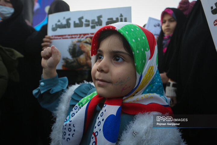 تجمع مردم اصفهان در حمایت از کودکان غزه