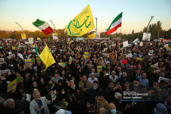 Iranians Rally in Solidarity with Gaza, Condemn Israeli Attacks