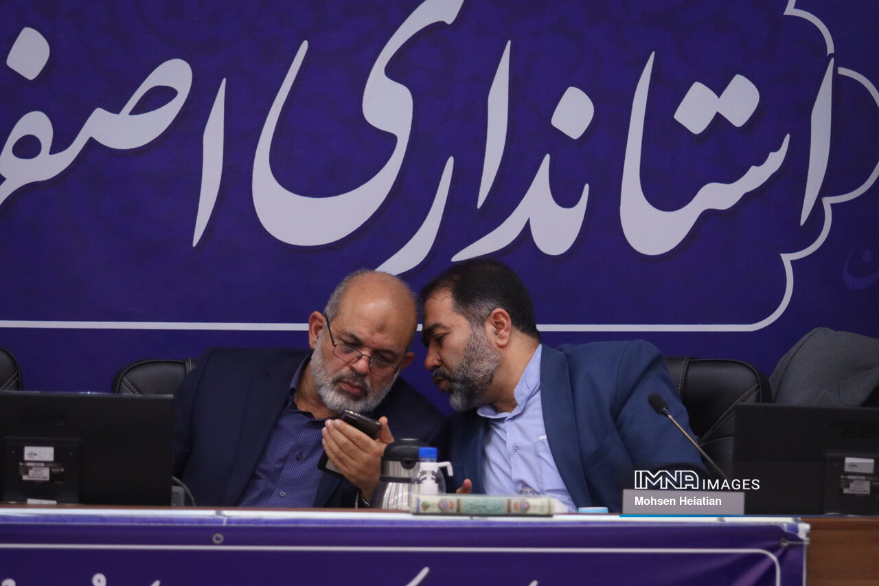رویایی به درازای یک ربع قرن/خروج زایندهرود از بن بست
