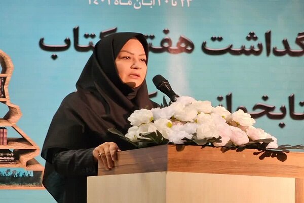 هنوز با شرایط ایدهآل در کتابخوانی فاصله زیادی داریم