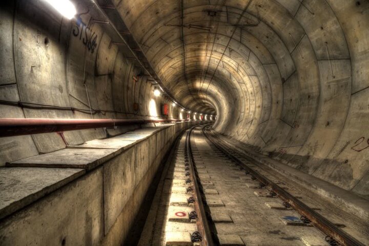 ریزش در تونل‌های خط ۲ مترو شیراز صحت ندارد/ فوت یک نفر از کارکنان پیمانکاری مترو
