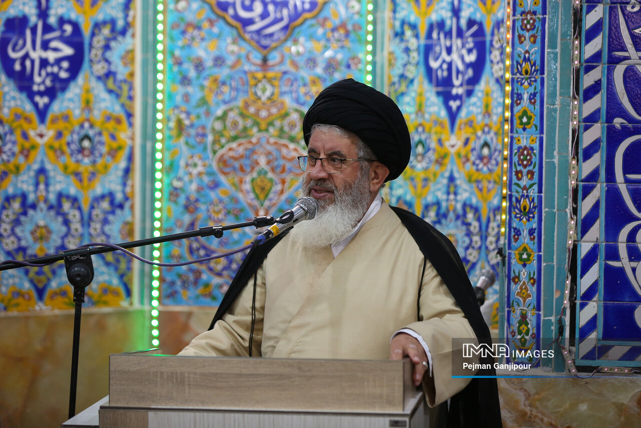 اهالی منطقه ۴ در دیدار با شهردار اصفهان چه گفتند؟