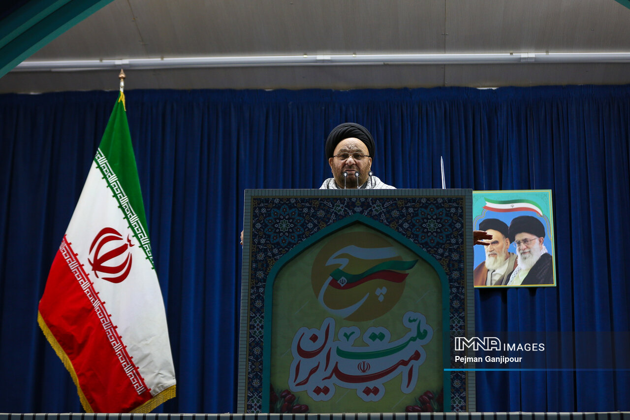 از موضعگیری سران نظام برای اظهارات ترامپ تا بزرگداشت سالگرد شهادت حاج قاسم