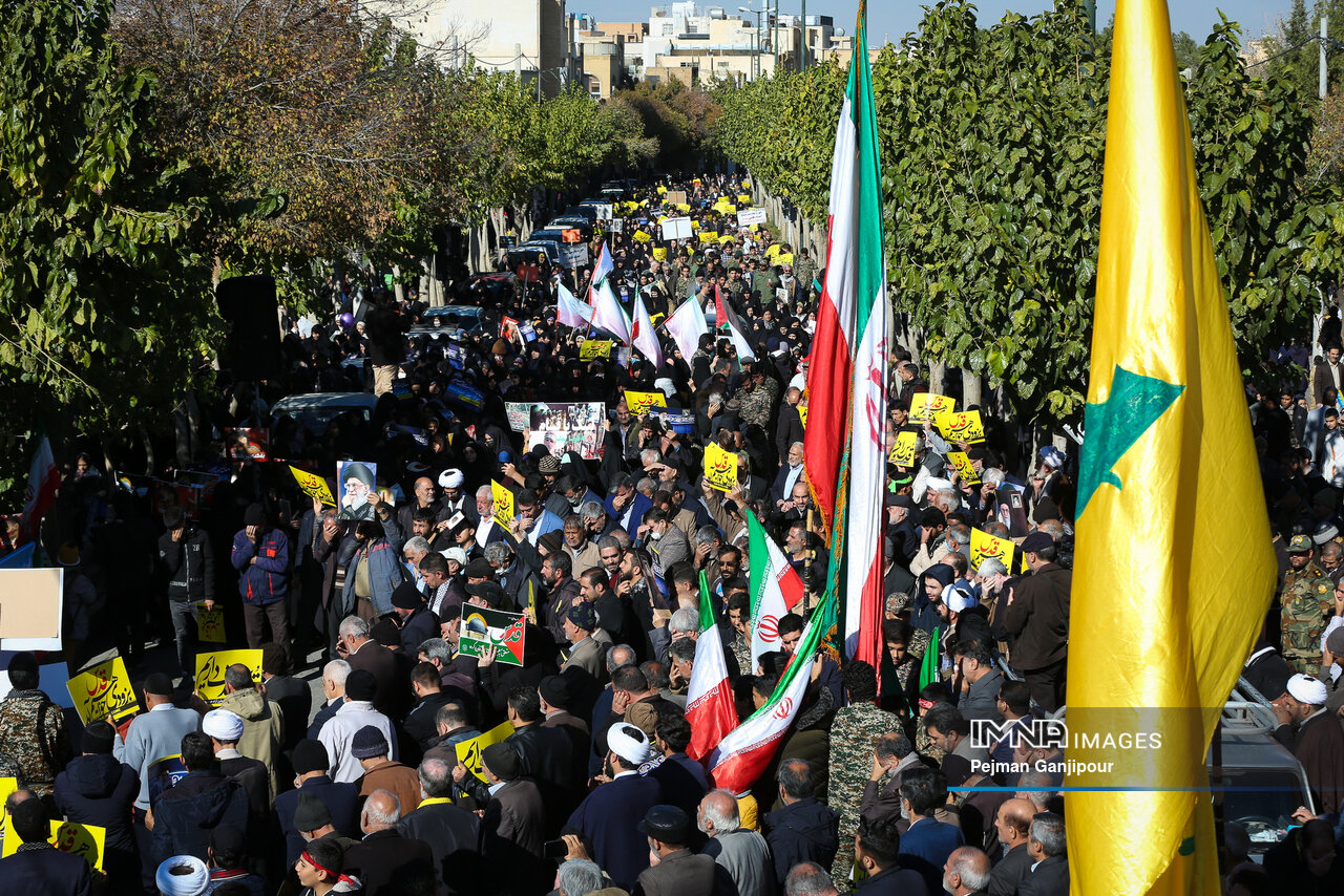Basij Volunteer Forces Rally Nationwide in Solidarity with Palestinians in Gaza