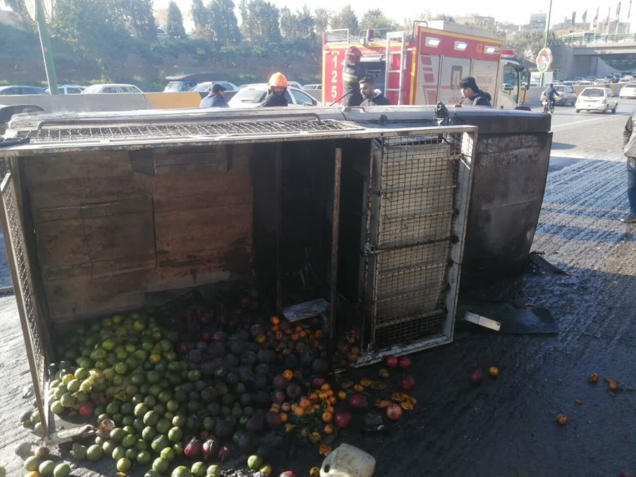 واژگونی پیکانوانت در اتوبان شهید ردانیپور + عکس