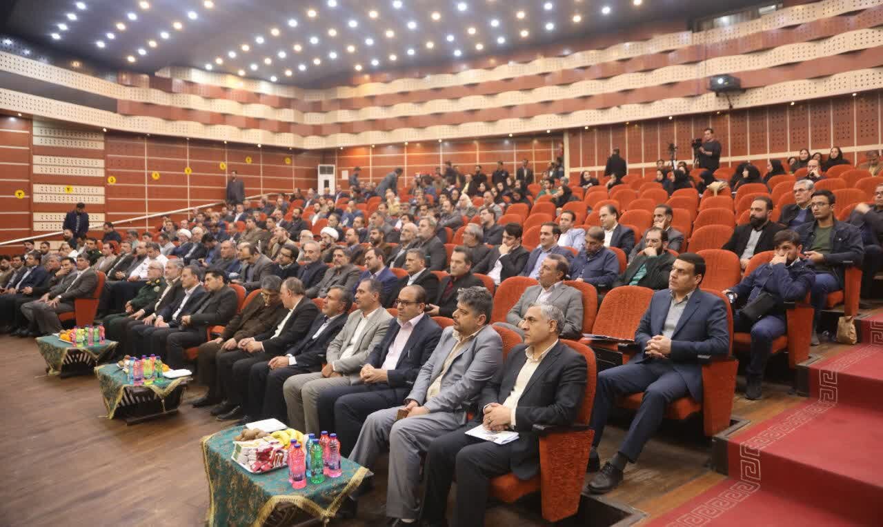 ظرفیت های شهر اراک برای دستیابی به رشد بیشتر از برنامه های امروز است