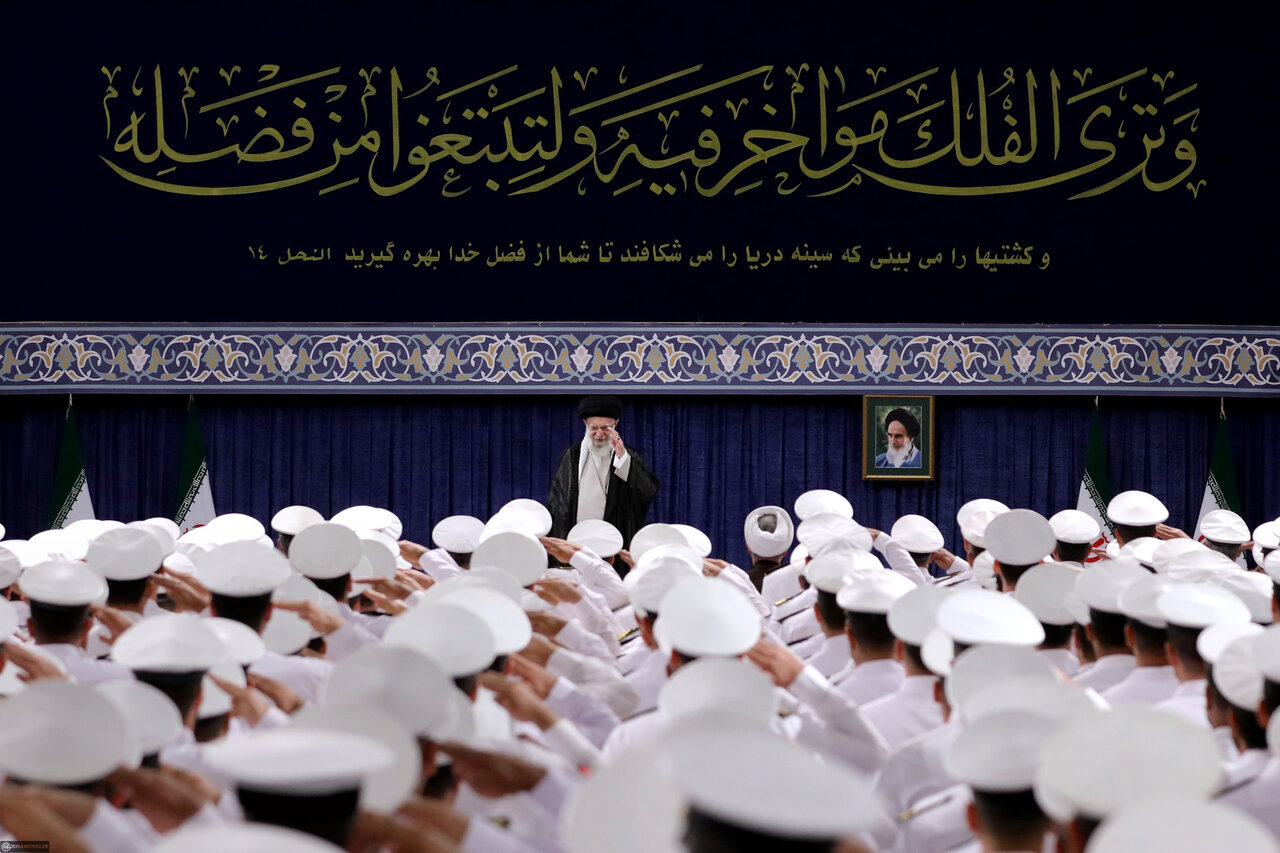 بر فراز دریاها