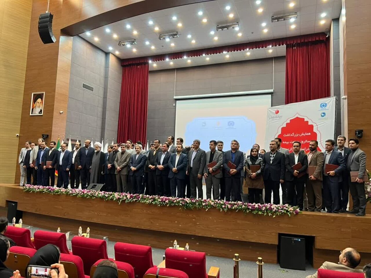 صدور بیش از ۴۲ میلیون فقره بیمه نامه در کشور