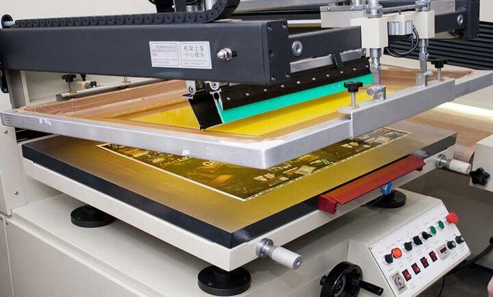 افزایش فروش با طراحی کاتالوگ و بروشور افزایش فروش با طراحی کاتالوگ و بروشور