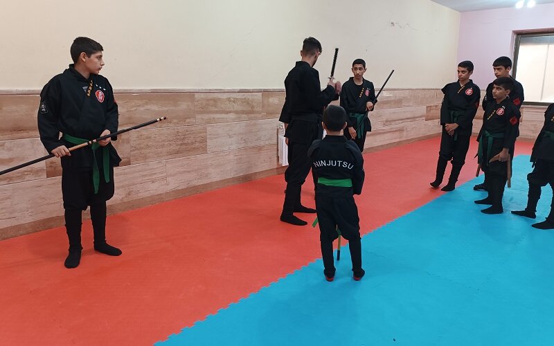 قهرمانی در دل محرومیت