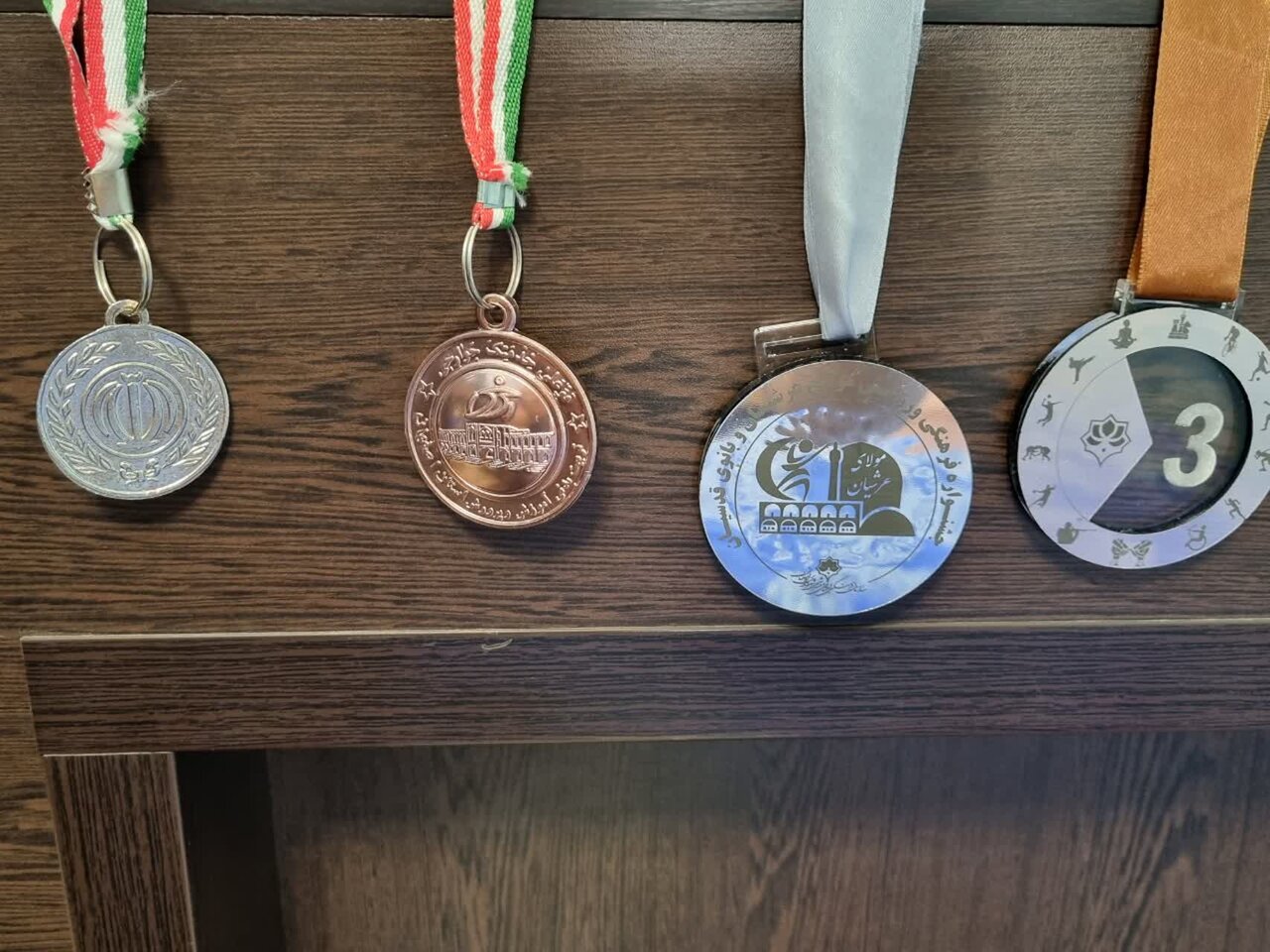 حکایت یک مادر و پسری با صندلی چرخدار