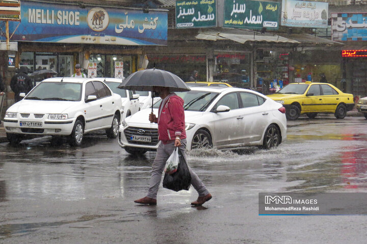 تداوم بارش ها در کرمان؛ هوا سردتر می‌شود