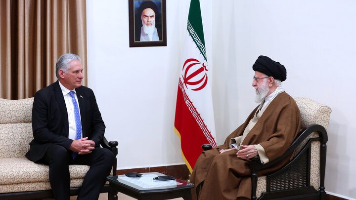 Ayatollah Khamenei Calls for Iran-Cuba Coalition Against US, Western Bullying