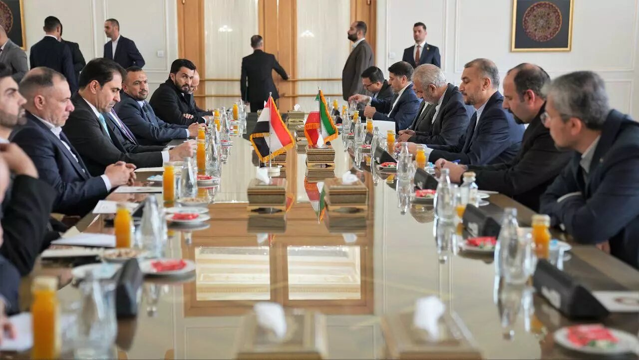 دیدار نایب رئیس مجلس عراق با امیرعبداللهیان در تهران