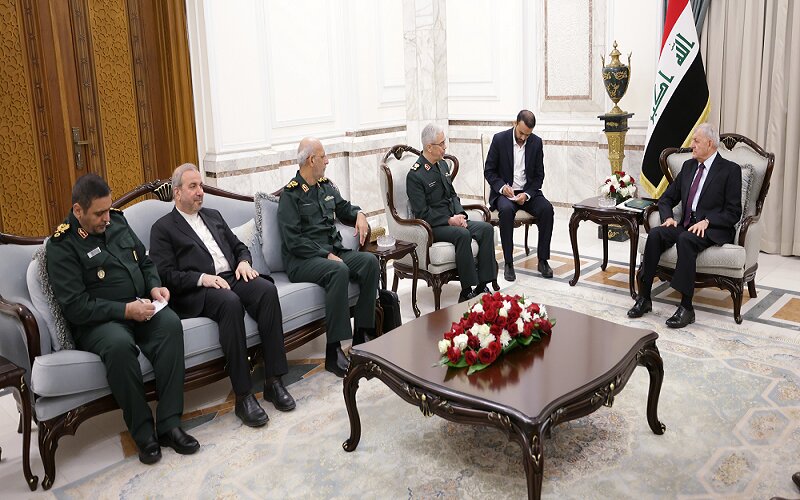 سرلشکر باقری با رئیس‌جمهور عراق و رئیس حشد الشعبی دیدار کرد