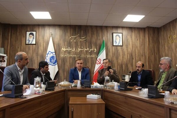 ساماندهی دستفروشان سنندج نیازمند همراهی همه دستگاهها است