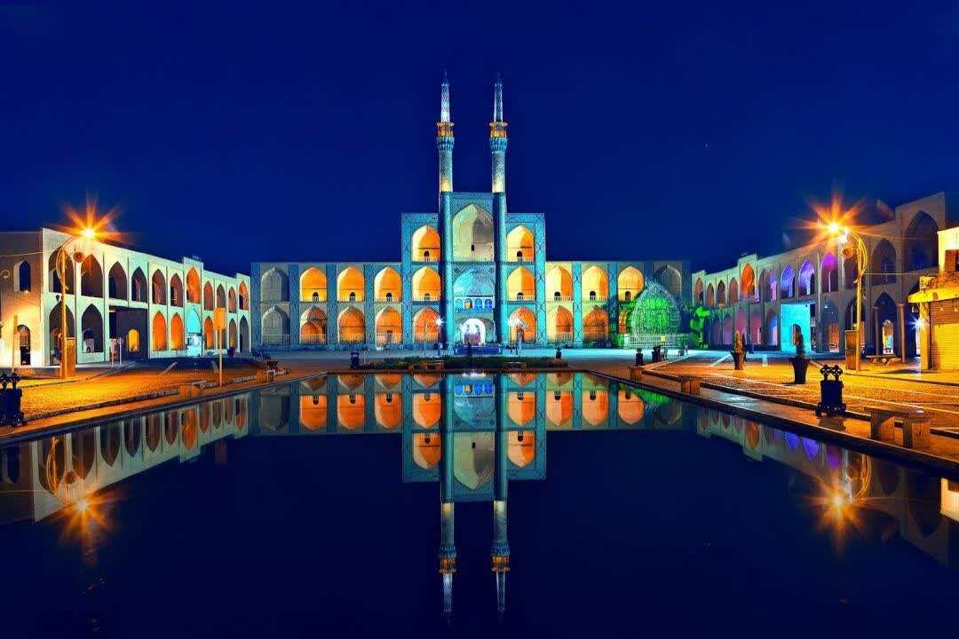 امیرچقماق، مسجد جامع و شهرداری یزد نورپردازی می‌شوند