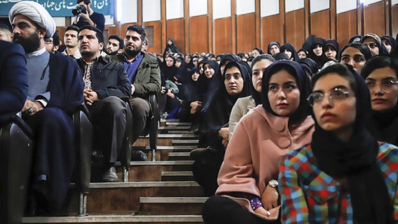 تشکیلات دانشجویی؛ از آرمان خواهی تا انسان سازی