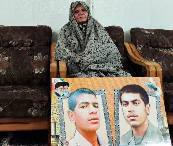 برادرانی که در شهادت از هم سبقت گرفتند/ مادری که هنوز چشم بهراه حبیبش است