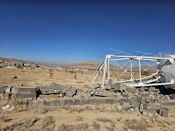 تخریب ساختمان و دیوار کشی غیرمجاز در باغ شهرهای شیراز