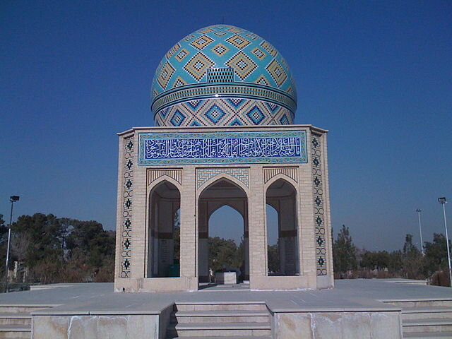 از لبنان تا حرم شاه خراسان / عالمی که در ۱۳ سالگی به اجتهاد رسید