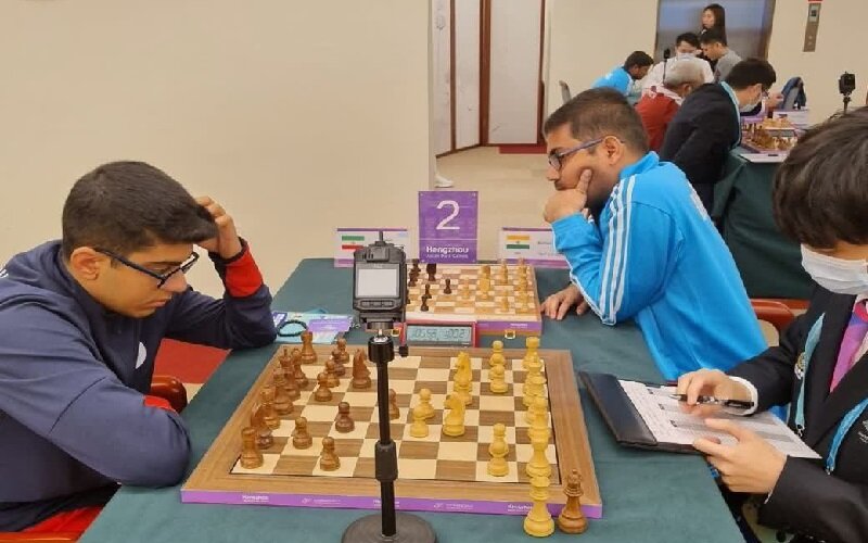 فراتر از حقمان نمیخواهیم