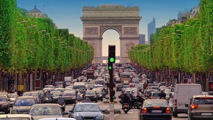 دردسر پارک خودروهای شاسی‌بلند برای هوای پاریس
