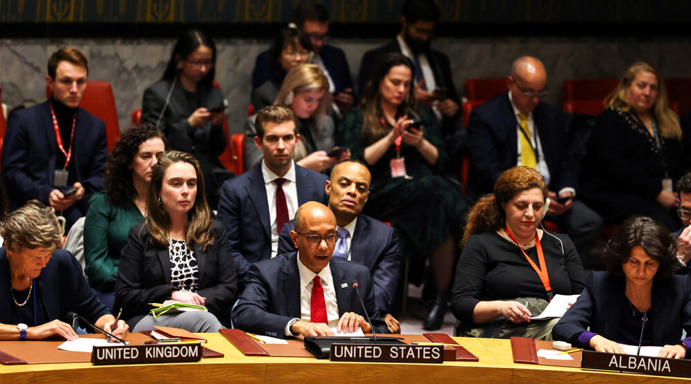 Palestinian Officials Condemn US Veto of UN Ceasefire Resolution in Gaza