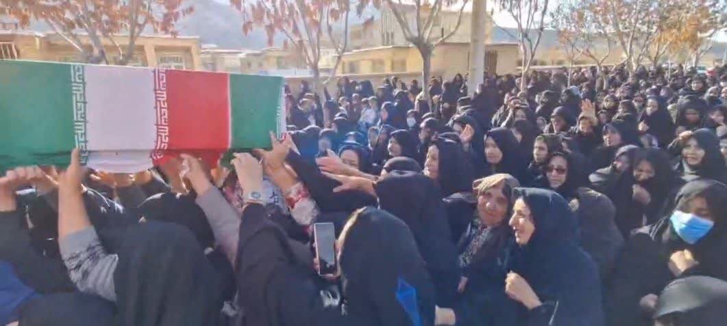 لالههای گمنام در خاک سمیرم روییدند