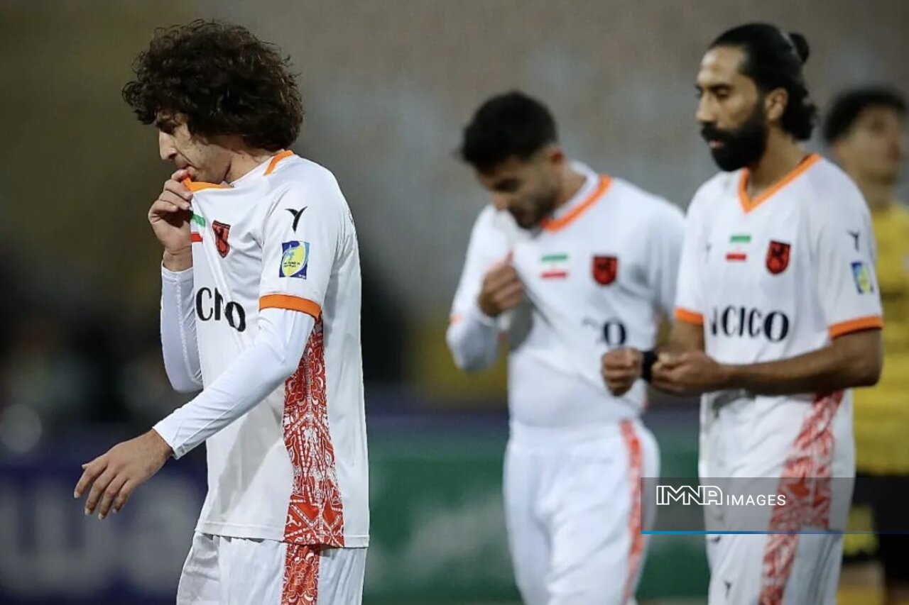 بازگشت به فوتبال ورژن وطنی پس از ۶ هفته تعطیلی