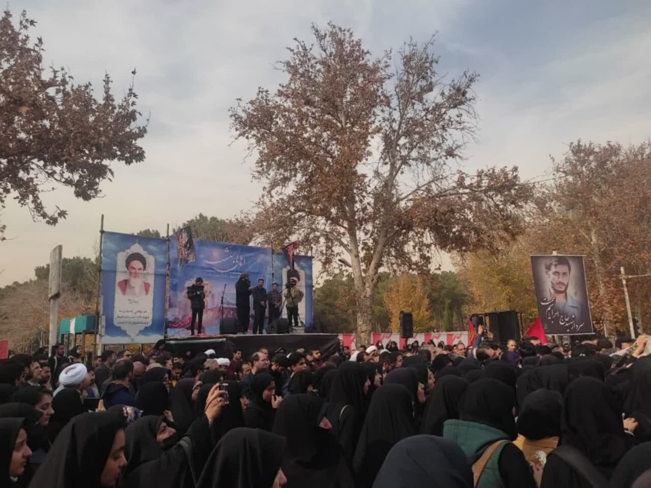 تشییع اهالی بهشت در دانشگاه اصفهان + عکس و فیلم