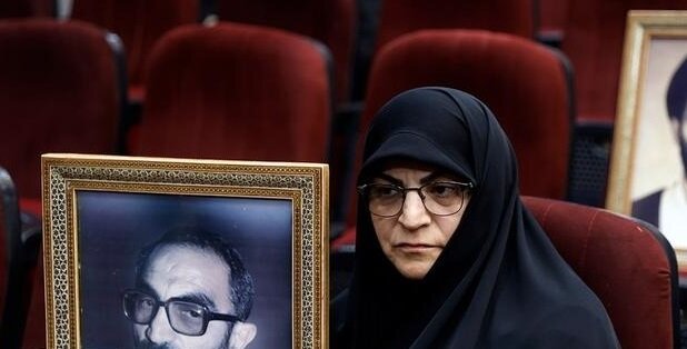 دادگاه رسیدگی به اتهامات سرکردگان گروهک تروریستی منافقین / حضور ۵ وکیل تسخیری برای متهمان