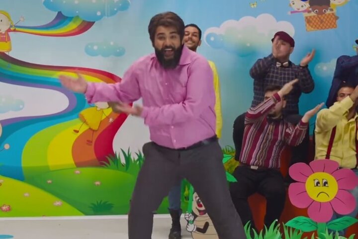 وقتی کنجکاوی دلیل پرمخاطب شدن مبتذلها میشود / ساسی میداند کجا را هدف قرار دهد وقتی کنجکاوی دلیل پرمخاطب شدن مبتذلها میشود / ساسی میداند کجا را هدف قرار دهد