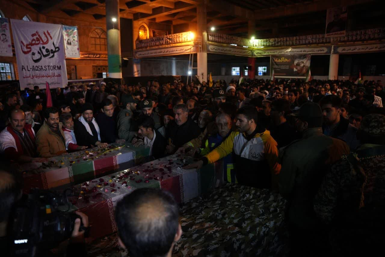 میزبانی مردم شهرستان دلفان از لالههای فاطمی