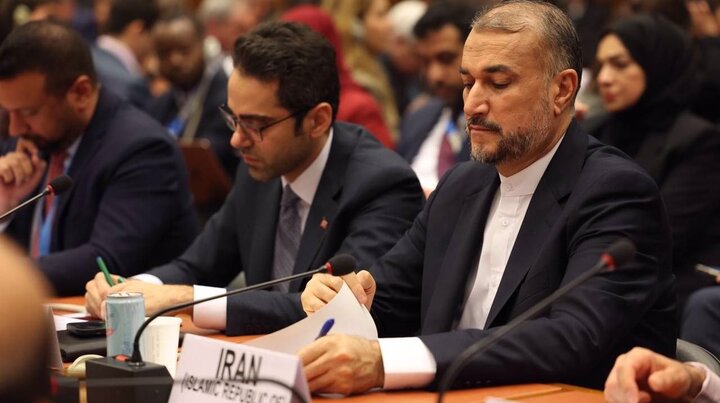 Iran's Foreign Minister Amir-Abdollahian Urges Global Action Against Israeli Regime's "War Crimes"