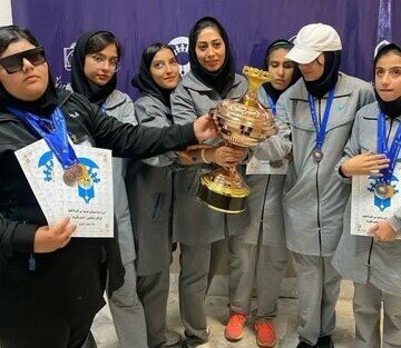 روایت مادر و دختری؛ پشتیبان چون کوه، استوار چون آهن / یک قدم مانده تا قهرمانی «مبینا»