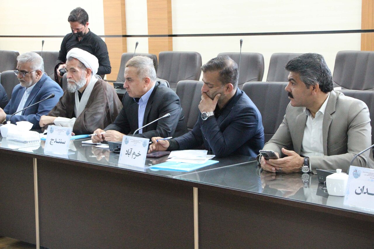 مجمع رؤسای کمیسیونهای فرهنگی شوراهای اسلامی مراکز استانها در کرمان