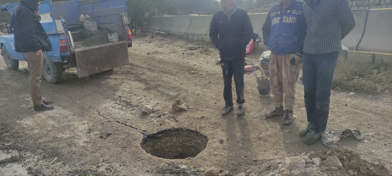 محل فرونشست زمین قبل از میدان آزادگان ایمنسازی شد + عکس