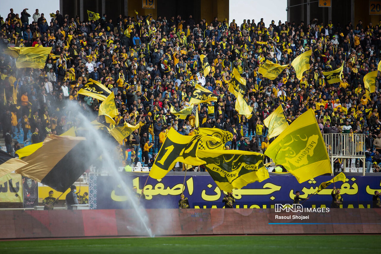 هوادار- سپاهان/ یورش به پنجمین برد متوالی